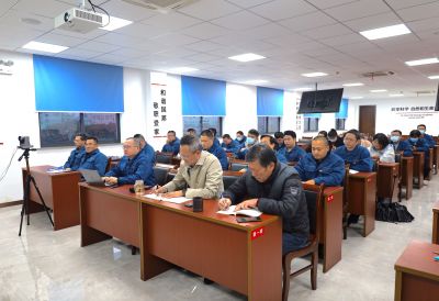 企业党务工作者的职责和使命——第十七期吕氏贵宾会大讲堂开讲