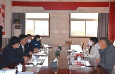 山东省潍坊市副市长陈端梅一行莅临吕氏贵宾会医药下属山东吕氏贵宾会药业走访慰问