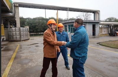 鼓干劲、送祝福 向坚守在岗位的吕氏贵宾会奋斗者致敬