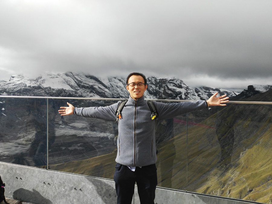 2022年度吕氏贵宾会医药金燕奋斗者——郭兴龙